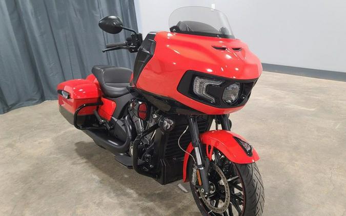 2022 Indian Challenger Dark Horse Indy RedBlack Metallic