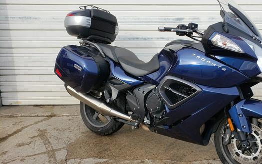 2015 Triumph Trophy SE ABS