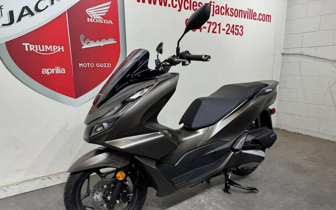 2024 Honda® PCX