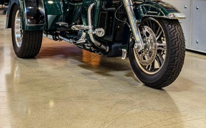 2024 Harley-Davidson® Tri Glide™ Ultra