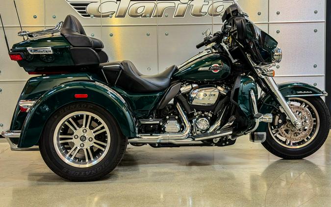 2024 Harley-Davidson® Tri Glide™ Ultra