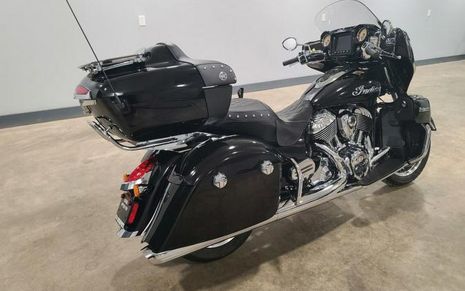 2025 Indian Roadmaster Black Metallic