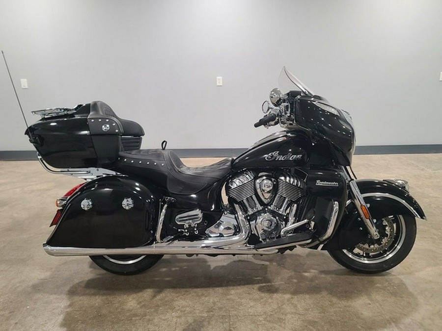 2025 Indian Roadmaster Black Metallic