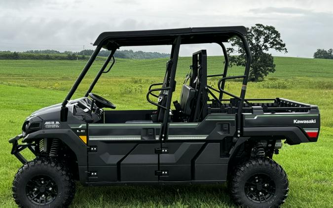 2026 Kawasaki 2026 Kawasaki Mule PRO-FXT 1000 LE 4x4 UTV with 3 or 6 Passenger Seating and Extendable Cargo Bed