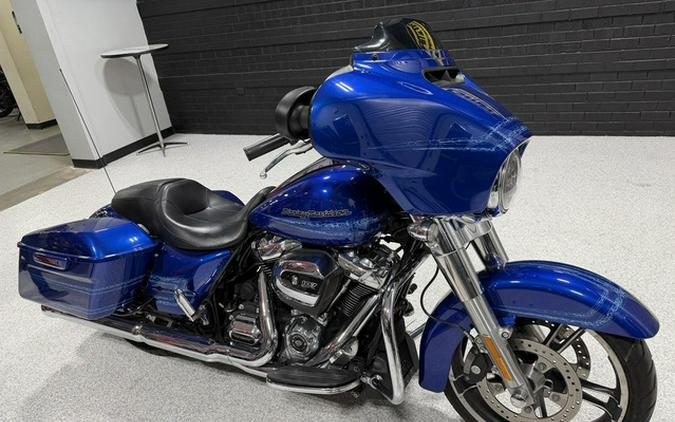 2019 Harley-Davidson Street Glide FLHX