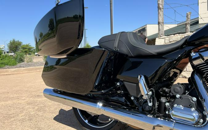 2024 Harley-Davidson Road Glide® Vivid Black