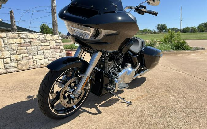 2024 Harley-Davidson Road Glide® Vivid Black