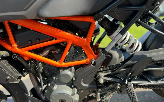 2023 KTM 390 Duke