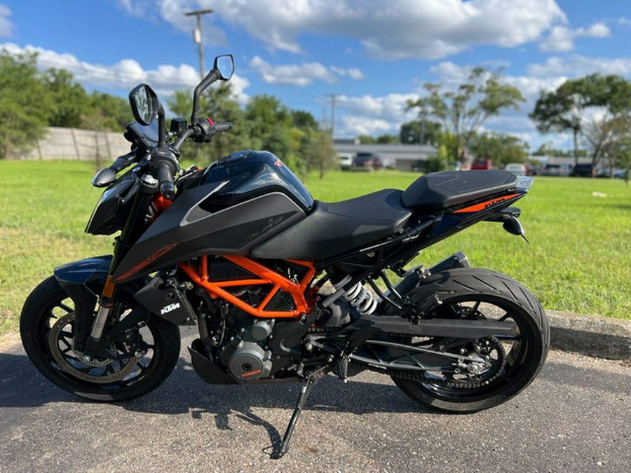 2023 KTM 390 Duke