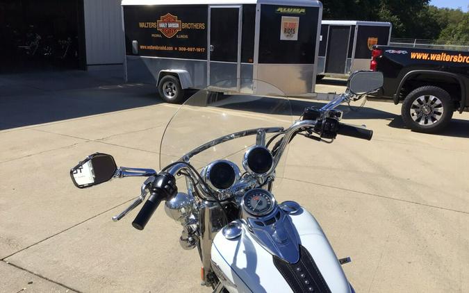 2013 FLSTC Heritage Softail® Classic