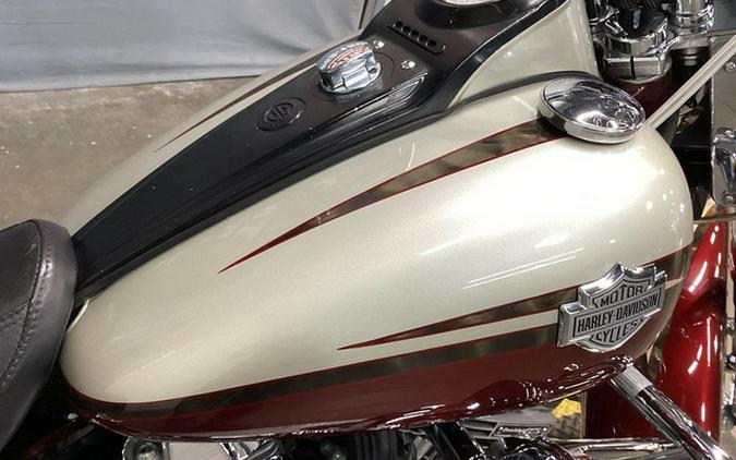 2010 Harley-Davidson FLSTSE - CVO Softail Convertible