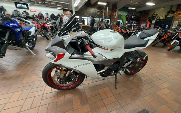 2025 Kawasaki Ninja ZX-6R ABS