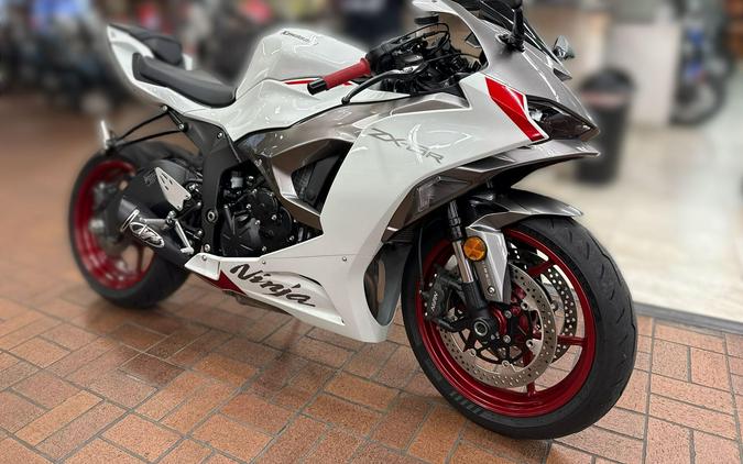 2025 Kawasaki Ninja ZX-6R ABS