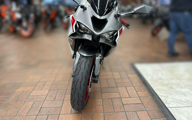 2025 Kawasaki Ninja ZX-6R ABS