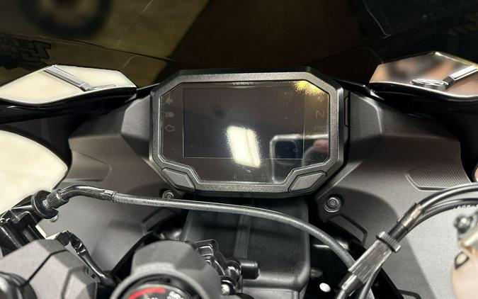 2025 Kawasaki Ninja ZX-6R ABS