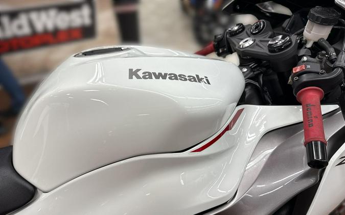 2025 Kawasaki Ninja ZX-6R ABS