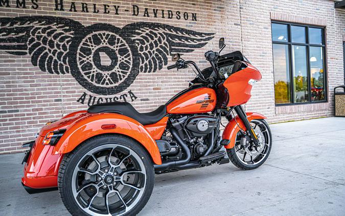2026 Harley-Davidson® FLTRT - Road Glide® 3