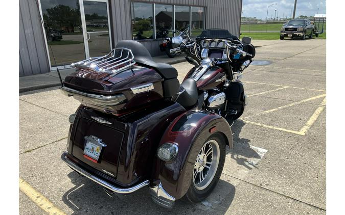 2022 FLHTCUTG Tri-Glide Ultra - Harley-Davidson®
