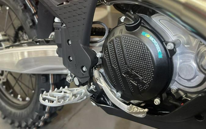 2027 KTM XC 300 W