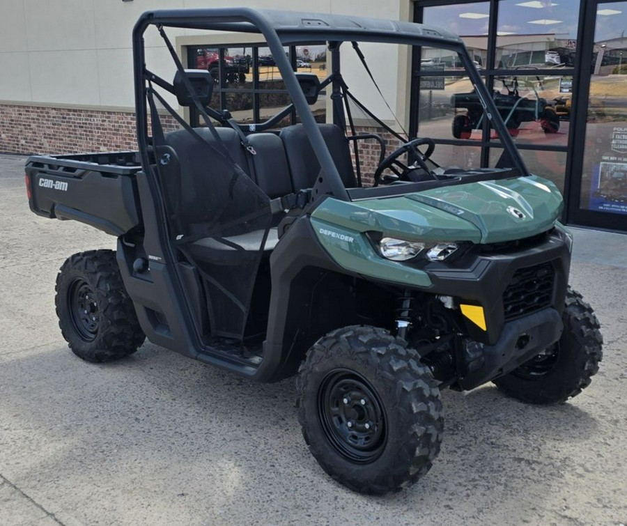 2025 Can-Am® Defender HD7