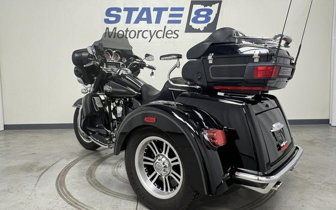 2013 Harley-Davidson Tri Glide Ultra Classic FLHTCUTG