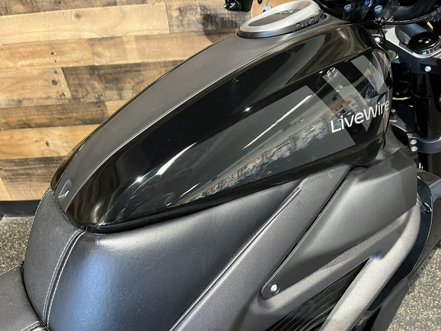 2021 LiveWire™ONE® Liquid Black LW1