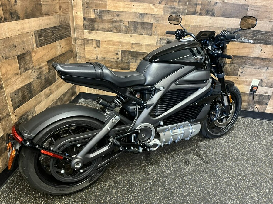 2021 LiveWire™ONE® Liquid Black LW1