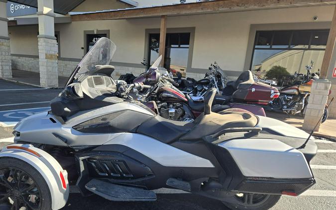 2022 CAN-AM SPYDER RT BASE