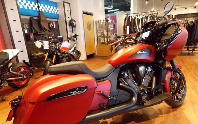 2024 Indian Motorcycle® Challenger® Dark Horse® Sunset Red Smoke