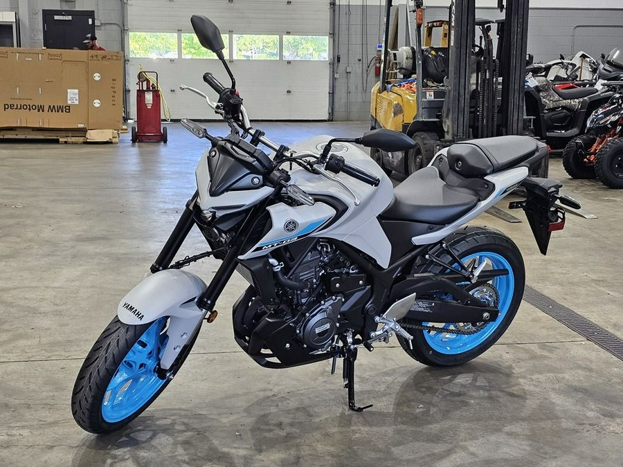 2025 Yamaha MT 03