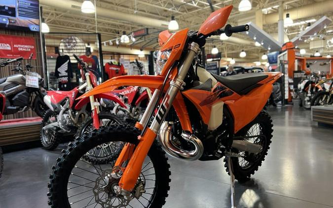 2027 KTM XC 300 W