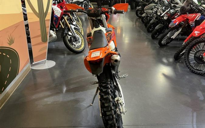 2027 KTM XC 300 W