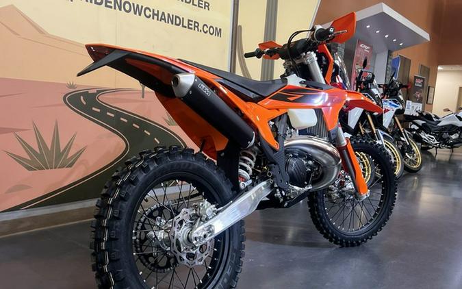 2027 KTM XC 300 W