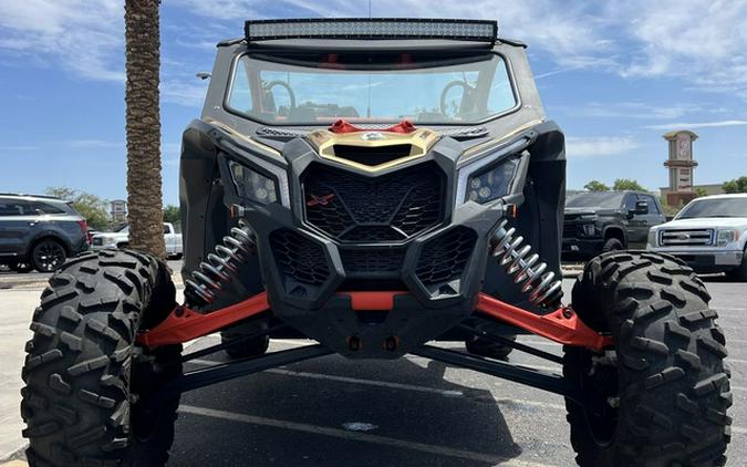 2017 Can-Am Maverick X3 X RS Turbo R Gold & Can-Am Red
