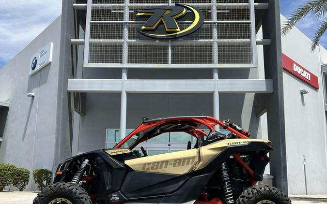 2017 Can-Am Maverick X3 X RS Turbo R Gold & Can-Am Red