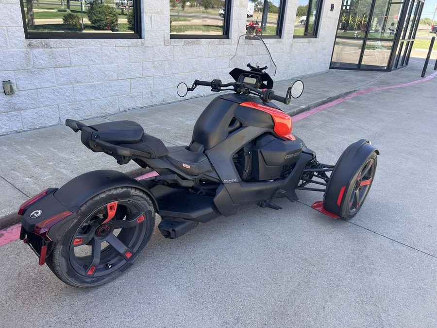 2019 Can-Am® Ryker 900 ACE™