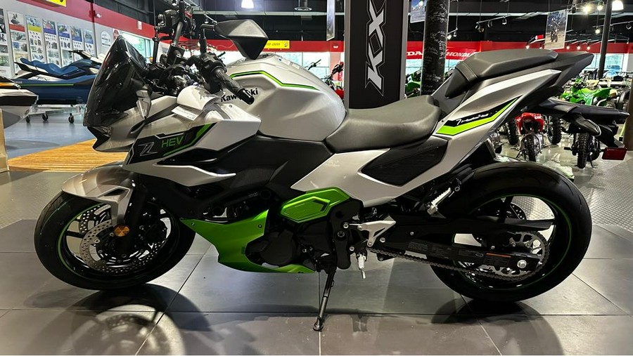 2024 Kawasaki Z7 Hybrid ABS