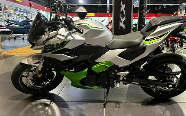 2024 Kawasaki Z7 Hybrid ABS