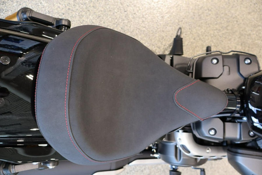 2025 Yamaha Bolt R-Spec