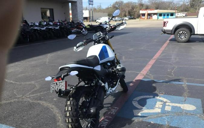 2026 BMW R 12 G/S Light White