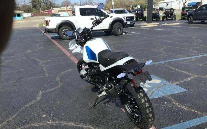 2026 BMW R 12 G/S Light White
