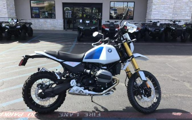 2026 BMW R 12 G/S Light White