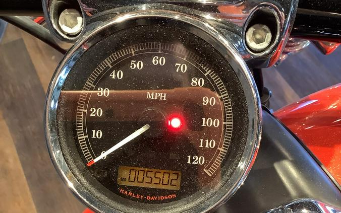 Harley-Davidson® Breakout® 2017 FXSB U590-17 Custom Colour Laguna Orange