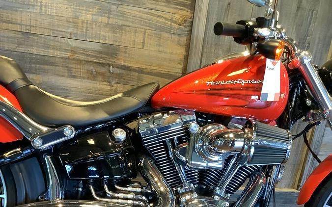 Harley-Davidson® Breakout® 2017 FXSB U590-17 Custom Colour Laguna Orange