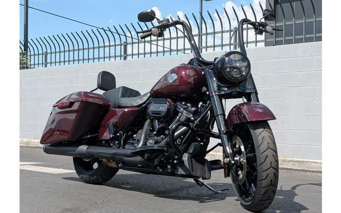 2022 Road King® Special Midnight Crimson - Harley-Davidson®