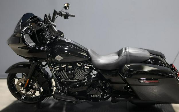 2023 Harley-Davidson Road Glide Special
