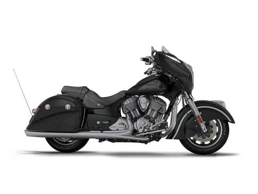 2017 Indian Motorcycle® Chieftain® Thunder Black Pearl