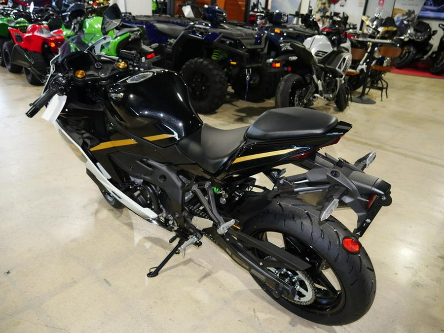 2026 Kawasaki Ninja® ZX™-4RR ABS
