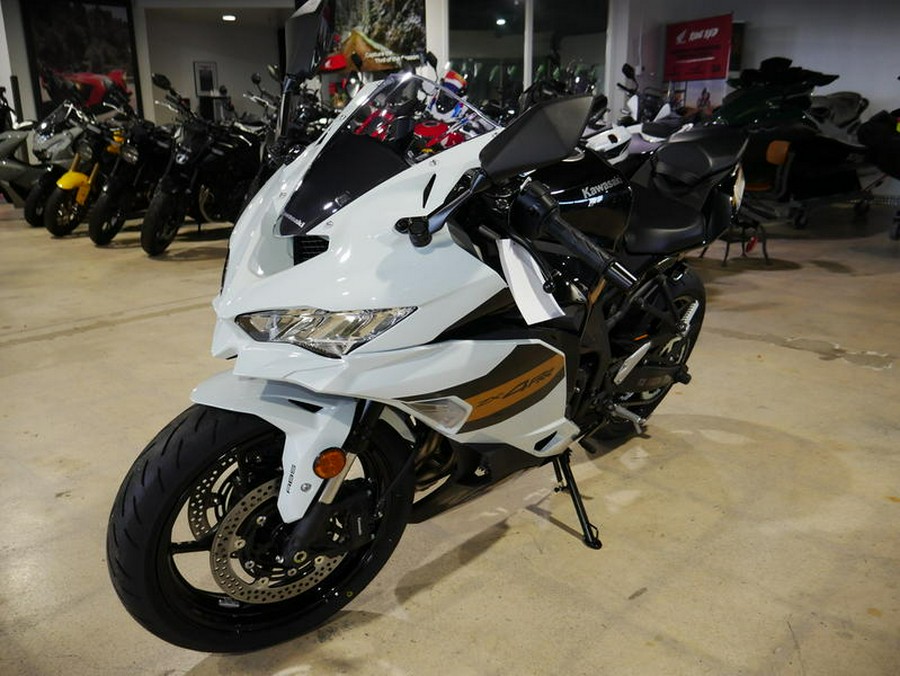 2026 Kawasaki Ninja® ZX™-4RR ABS