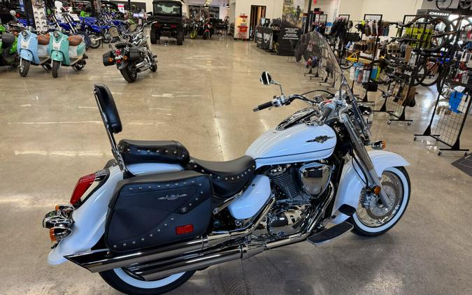 2023 Suzuki Boulevard C50T